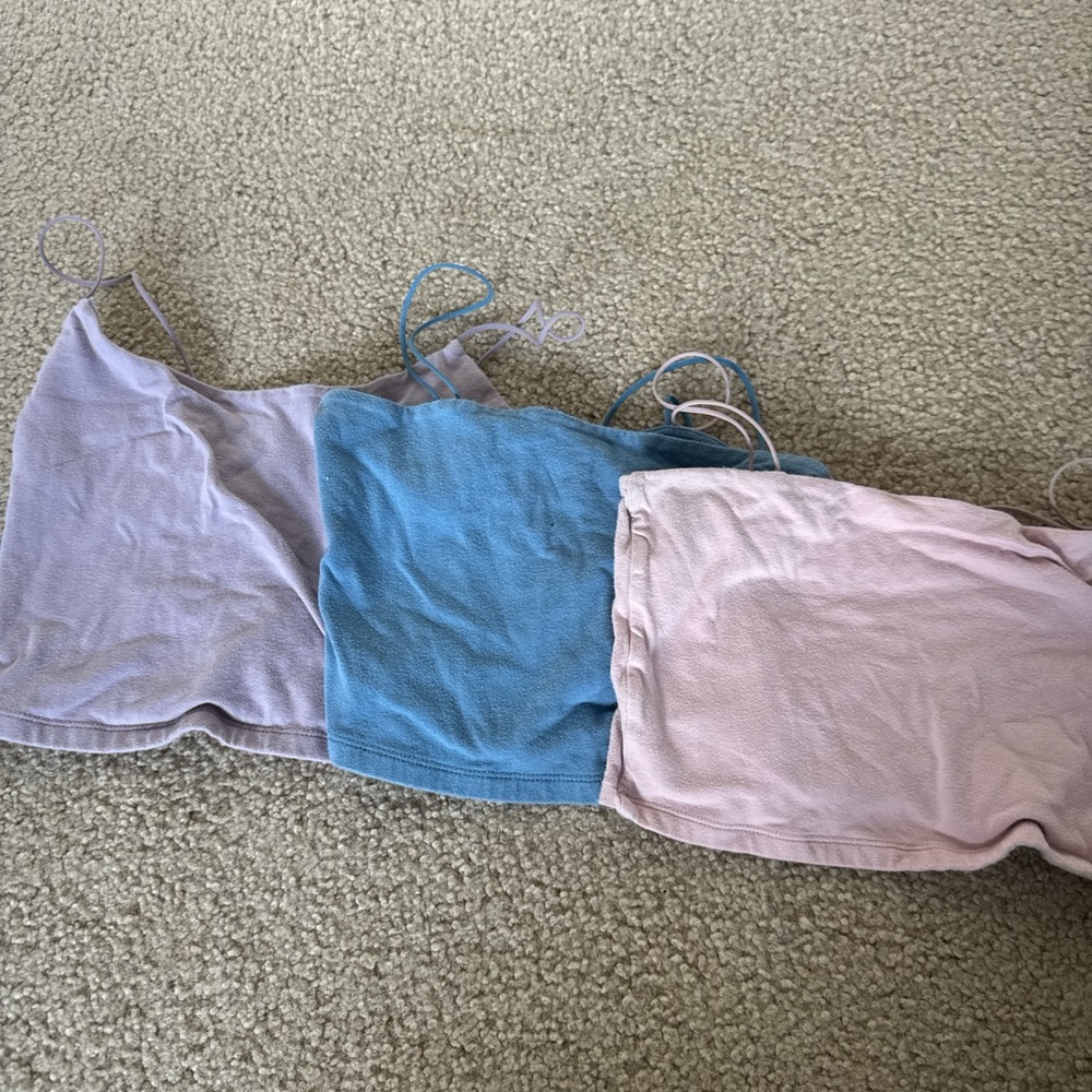 Set of Three Crop Tops in Pastel Colors